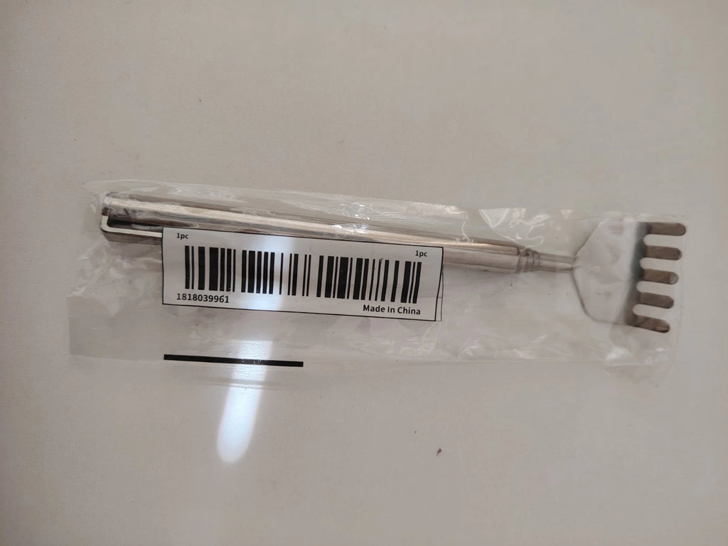 Extendable Back Scratcher