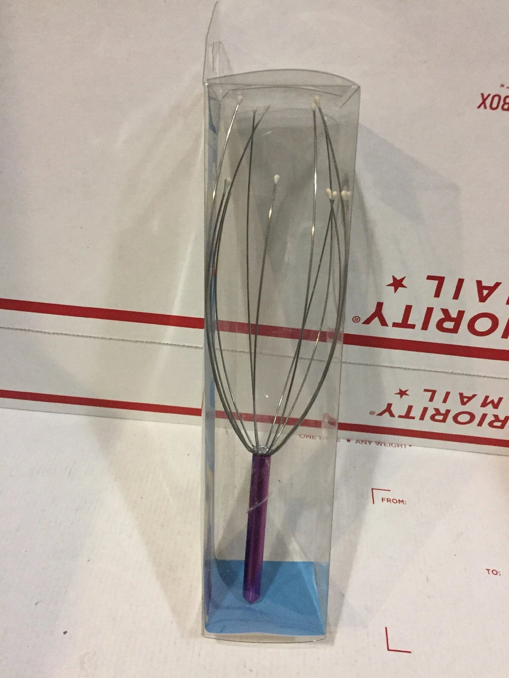 Kikkerland Purple Head Massager Scratcher  AR18-A - MASSE-TETE - Box