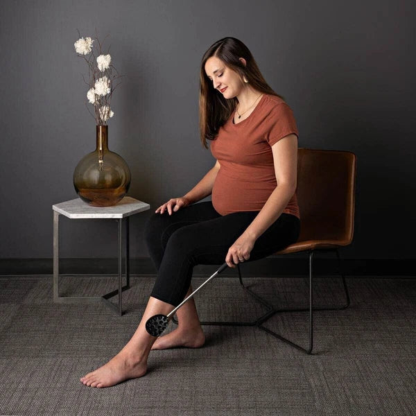 Stainless Steel & Rubber Extendable 30“ Back Scratcher with 3 Detachable Heads