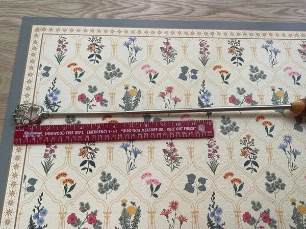 Metal Animal Bear Claw Back Scratcher w/ Wooden Handle 24"