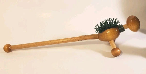 Back Scratcher & Massager 16" Wood Plastic Bristles Fun Healthy Back Tool